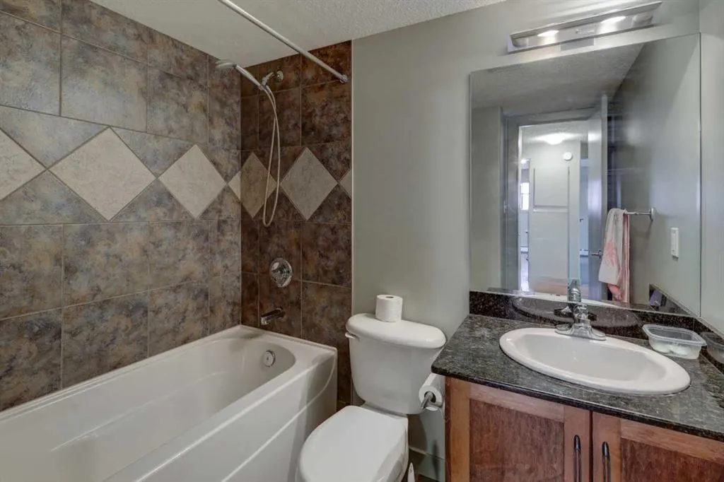 931 2 Avenue NW, #301