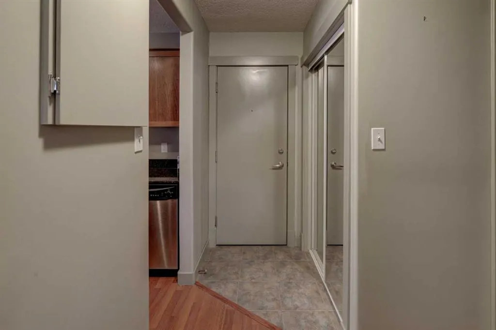 931 2 Avenue NW, #301