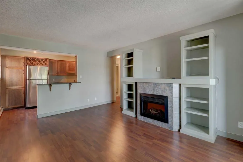 931 2 Avenue NW, #301