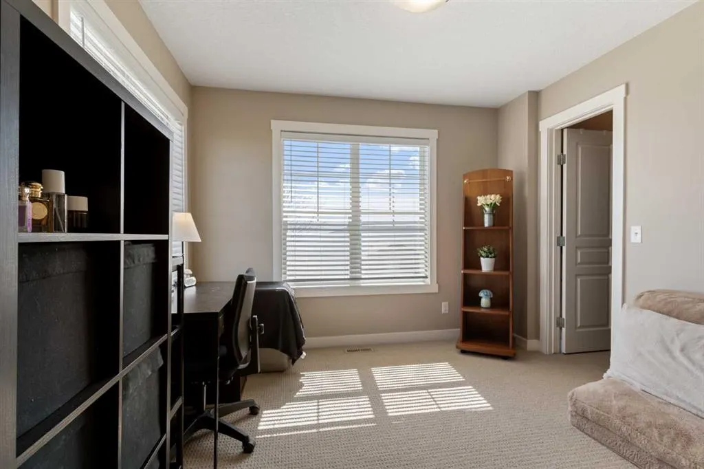 199 Cranford Walk SE