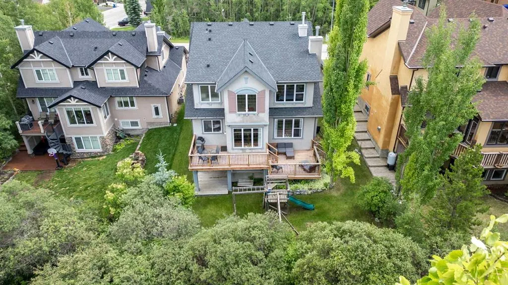 10 Tusslewood Heights NW