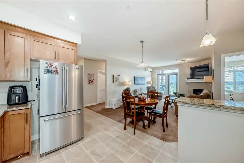 1005B Westmount Drive, #207