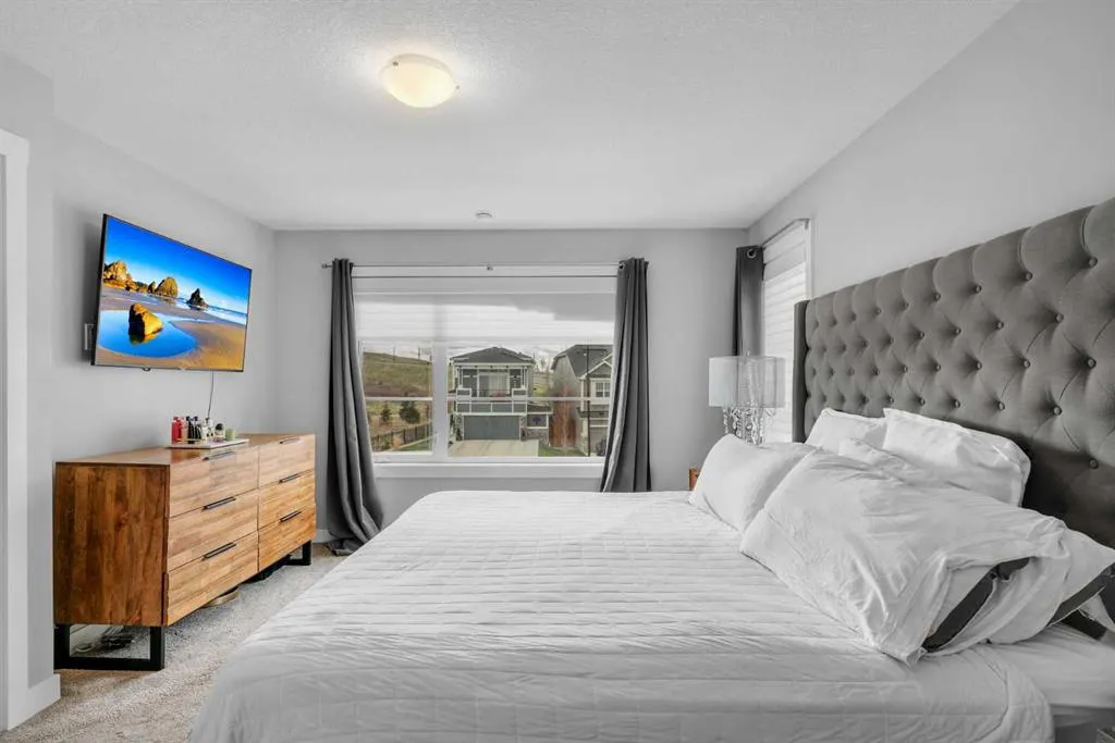 27 Cranbrook Court SE