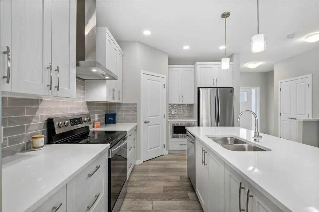 131 Magnolia Square SE