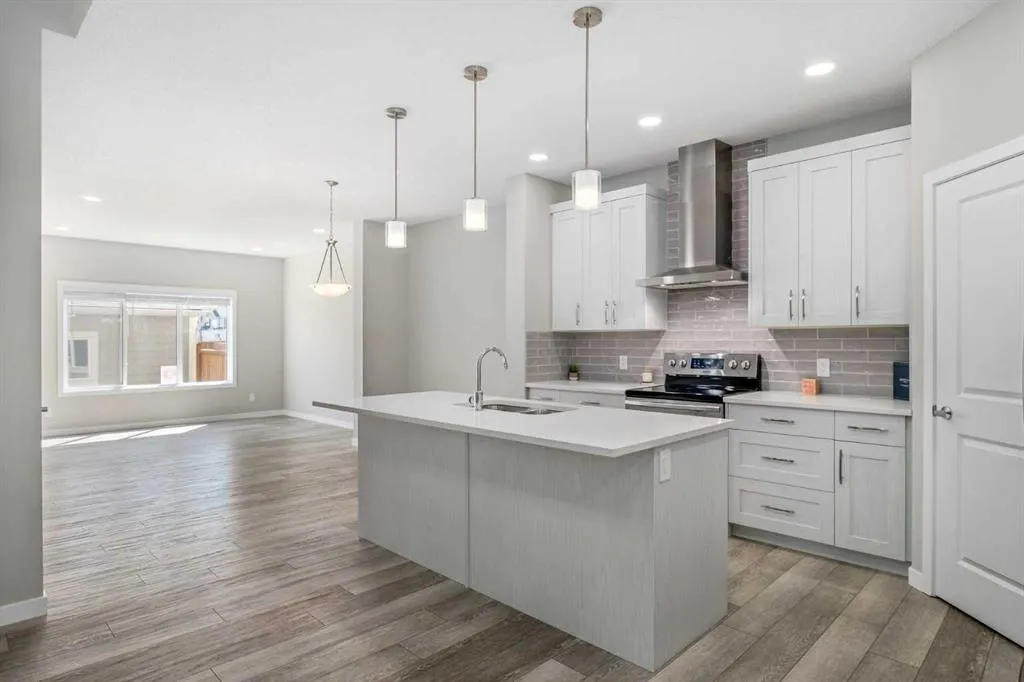 131 Magnolia Square SE