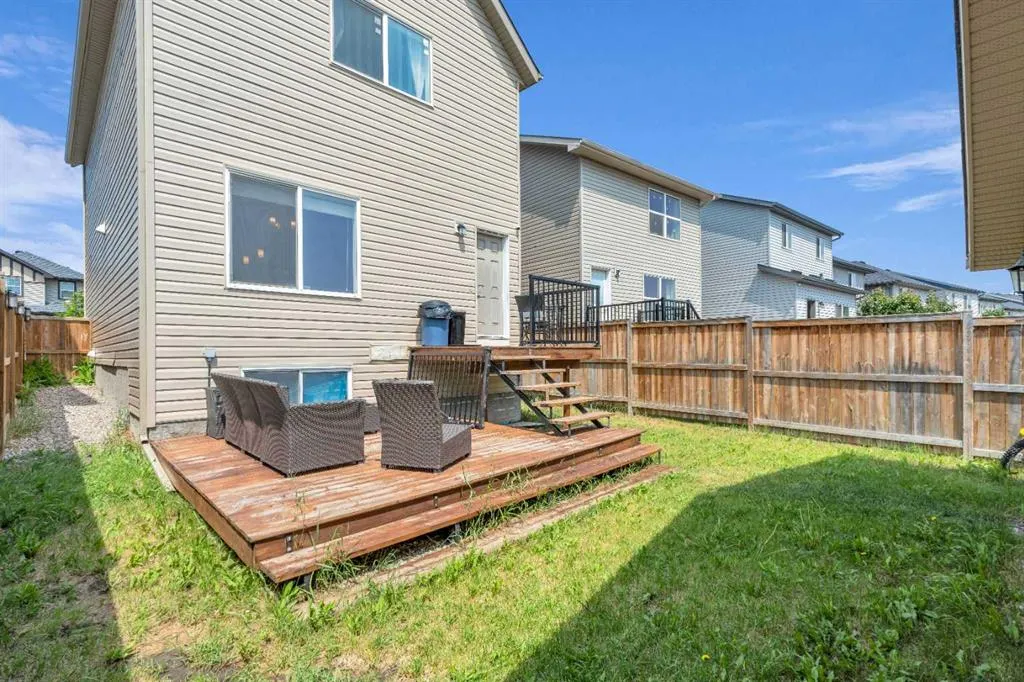 49 Skyview Point Common NE