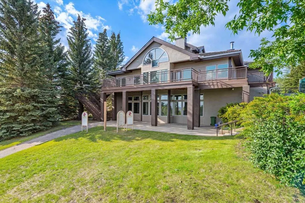 75 Hawkside Close NW