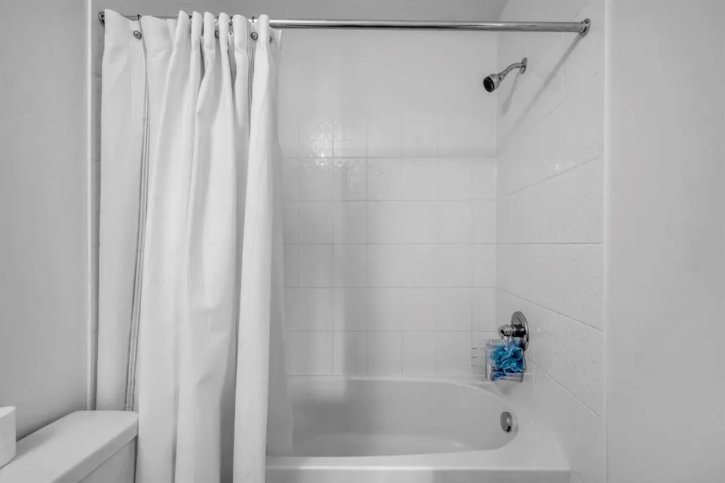 4641 128 Avenue NE, ##2621