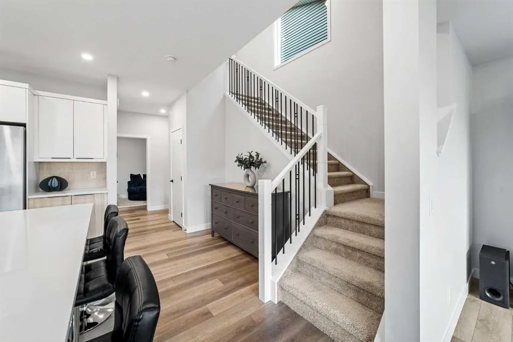 353 Edith Road NW