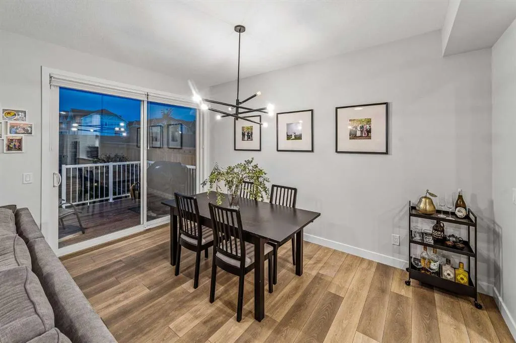 353 Edith Road NW