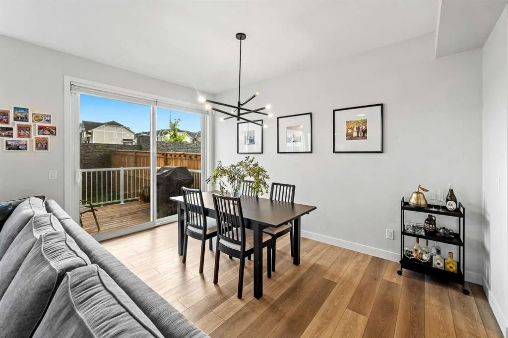 353 Edith Road NW