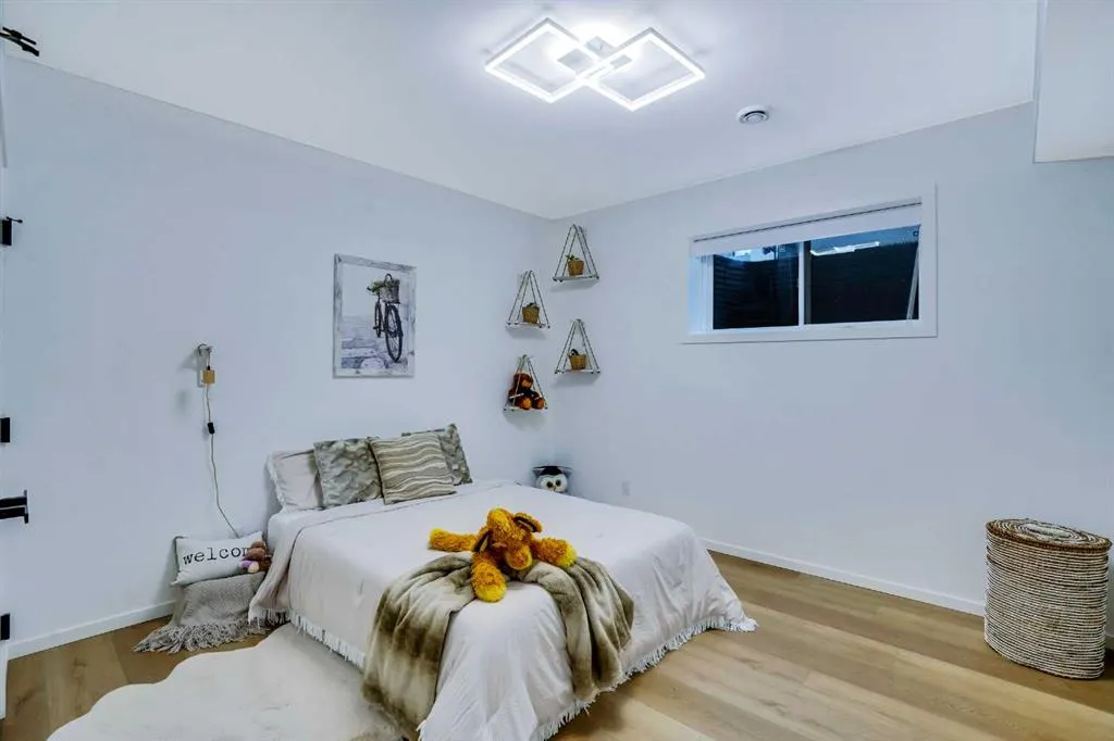 133 Glyde Park