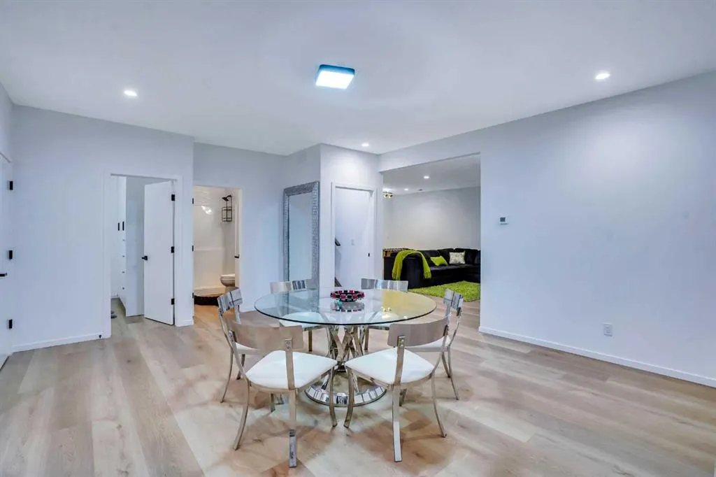 133 Glyde Park