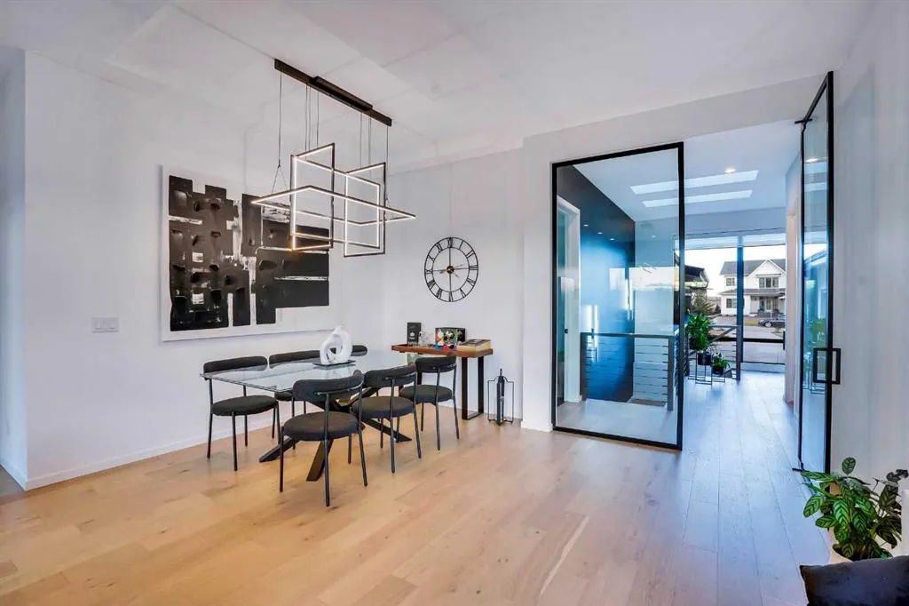 133 Glyde Park