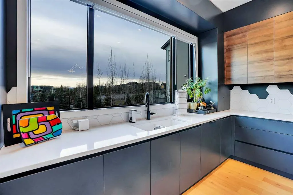 133 Glyde Park