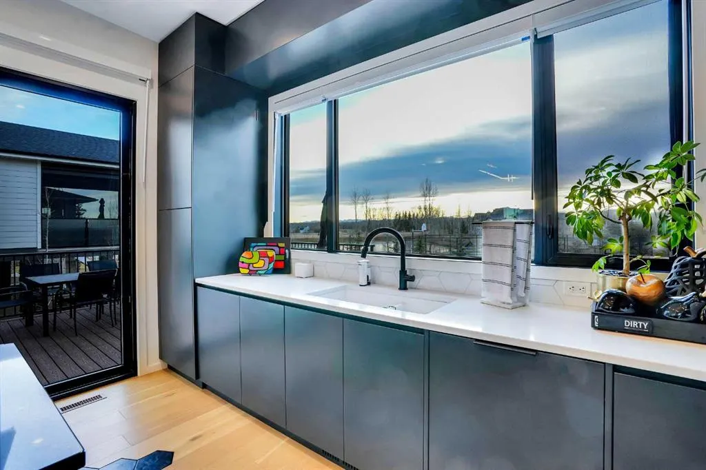 133 Glyde Park