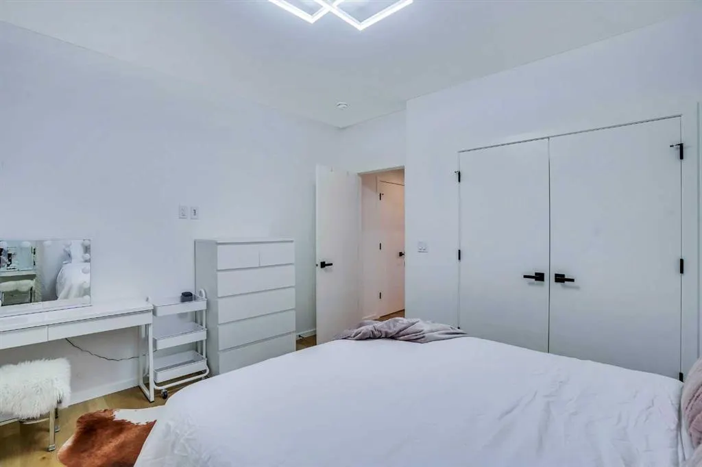 133 Glyde Park