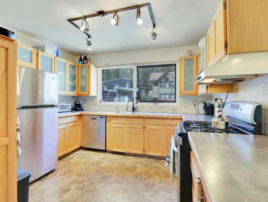 252 Three Sisters Drive