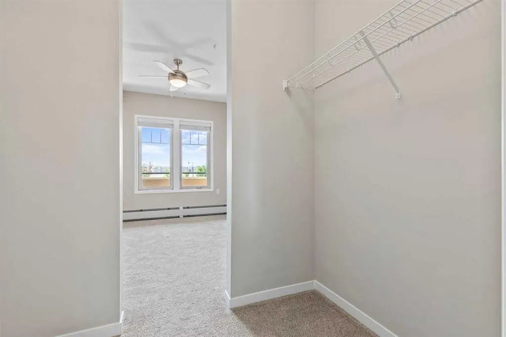 30 Mahogany Mews SE, #202