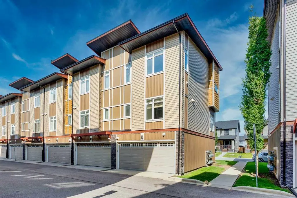 21 Skyview Point Link NE
