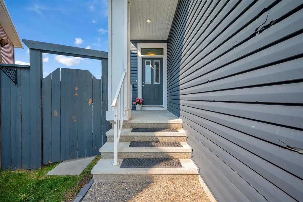 58 Redstone Mews NE