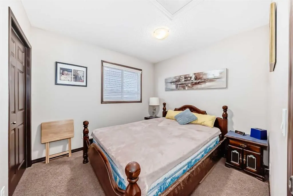 273 Chaparral Valley Drive SE