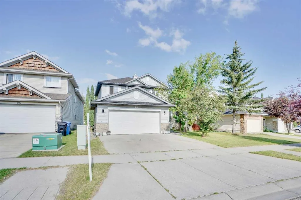 21 Panorama Hills Way NW