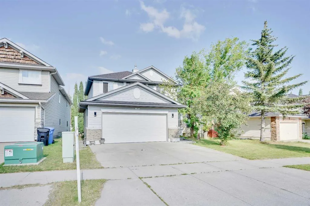 21 Panorama Hills Way NW