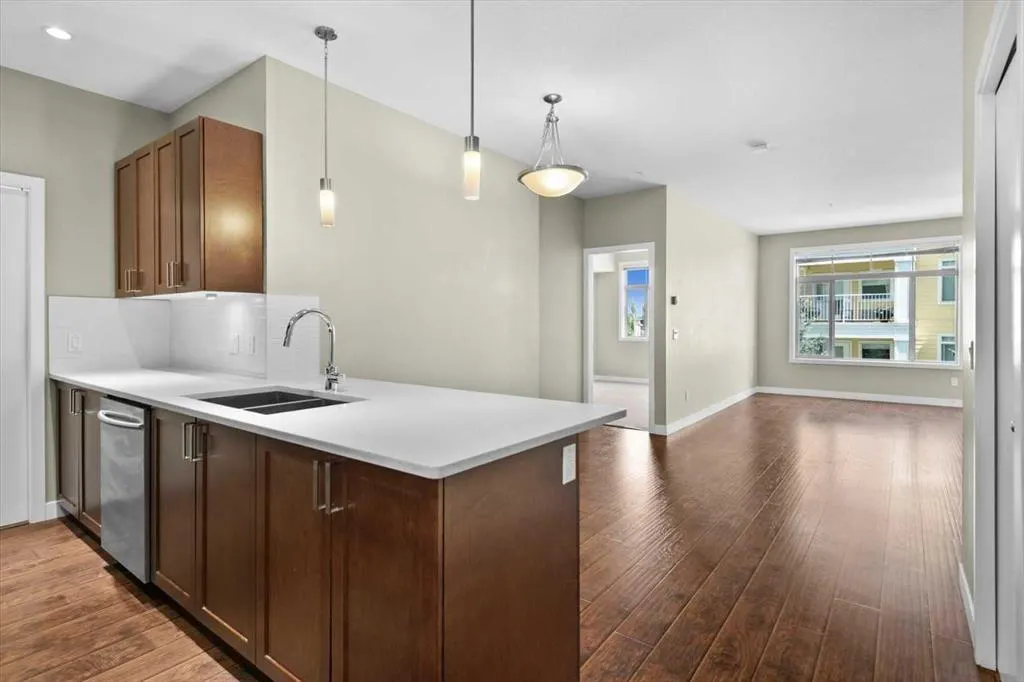 22 Auburn Bay Link SE, #306
