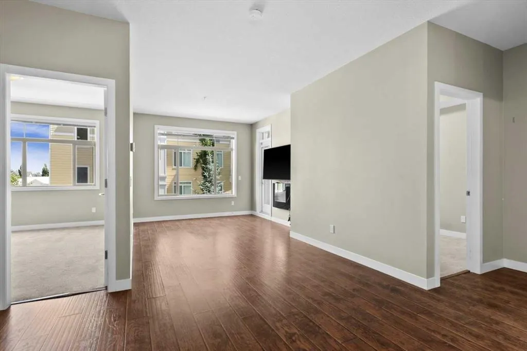 22 Auburn Bay Link SE, #306
