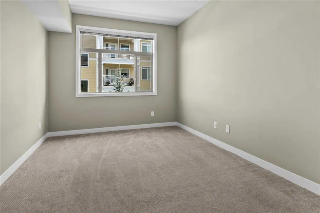 22 Auburn Bay Link SE, #306