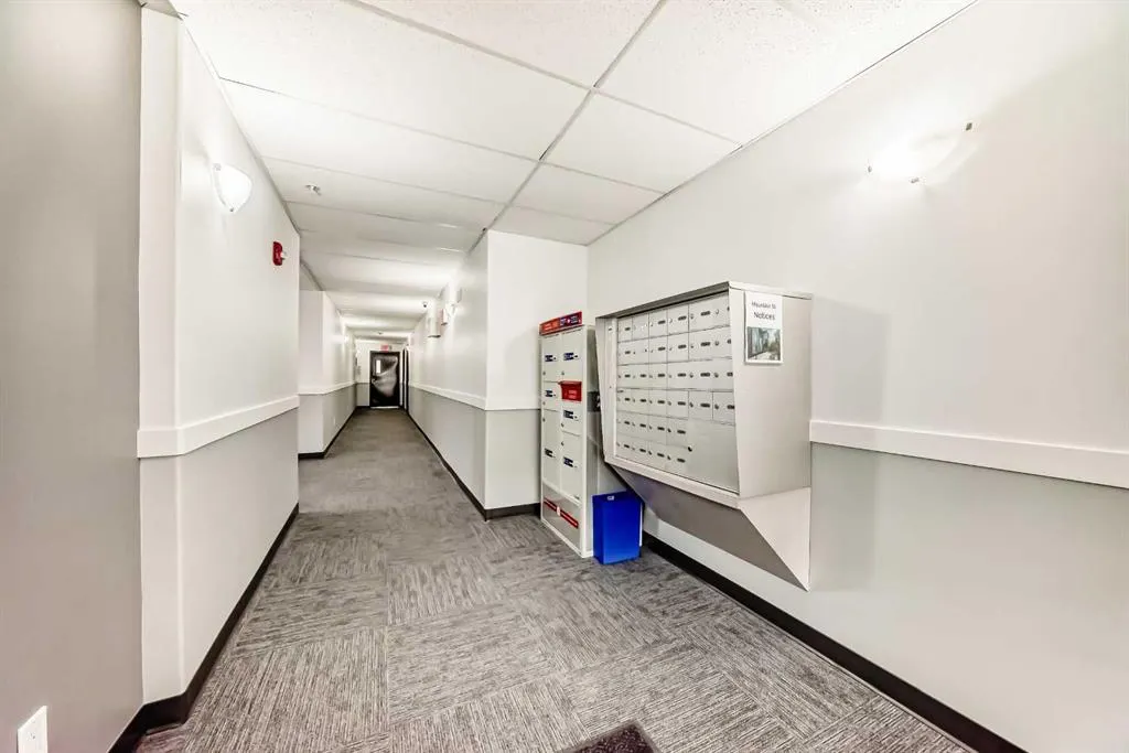 141 Mountain Street, #208