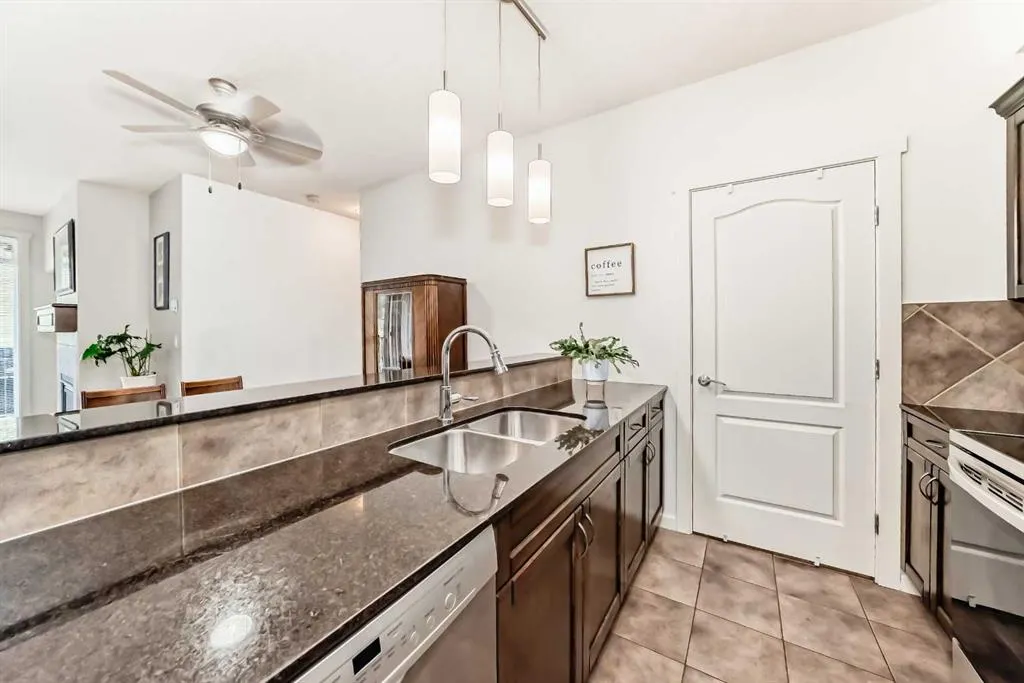 141 Mountain Street, #208
