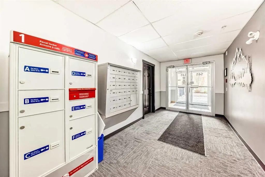 141 Mountain Street, #208