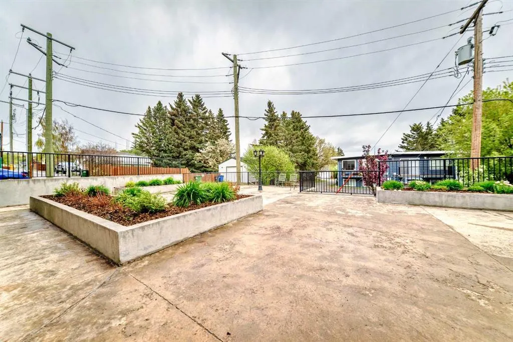 141 Mountain Street, #208