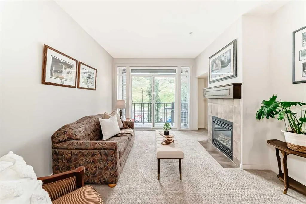 141 Mountain Street, #208