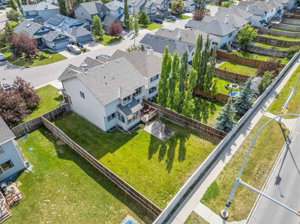 160 Royal Oak Heights NW