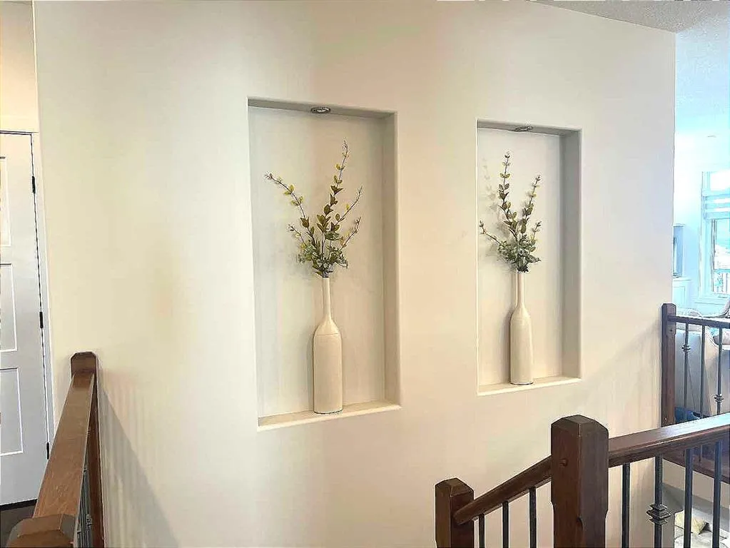 128 Grand River Boulevard W