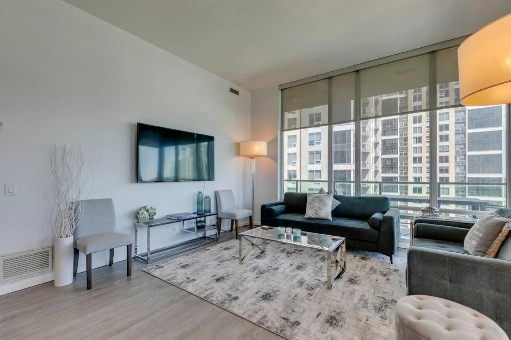 1410 1 Street SE, #2203