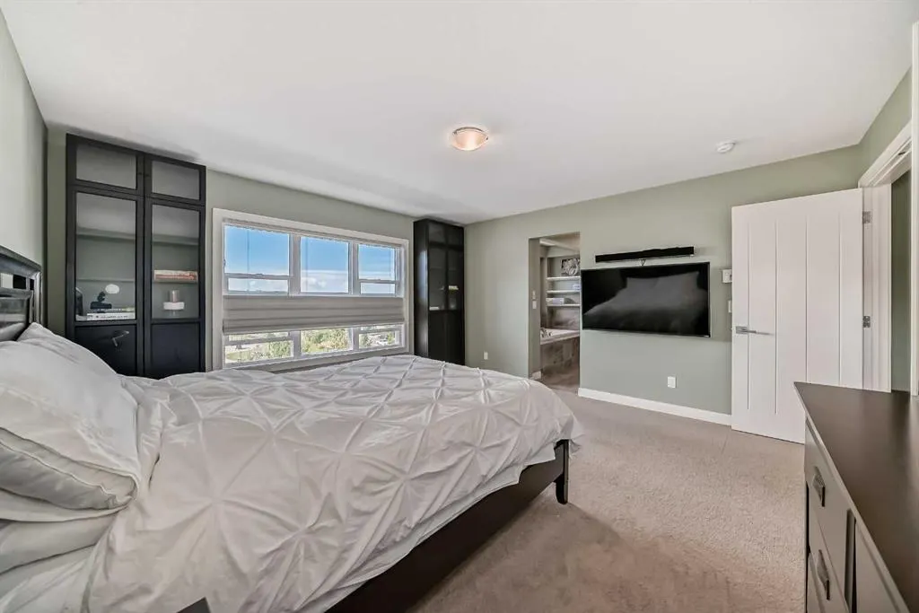 95 Cranbrook Hill SE