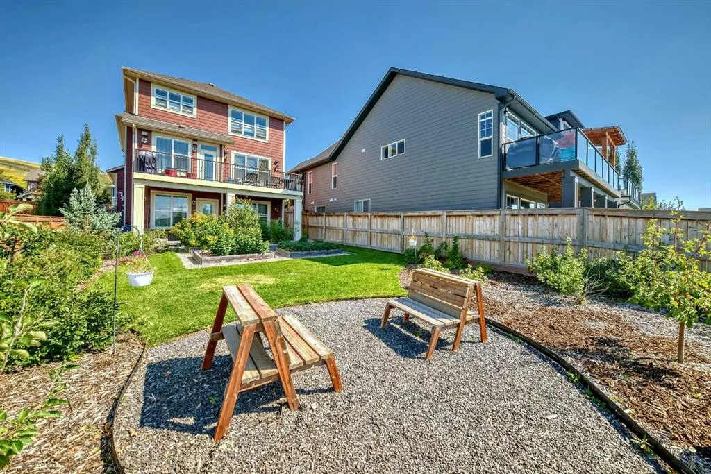 95 Cranbrook Hill SE
