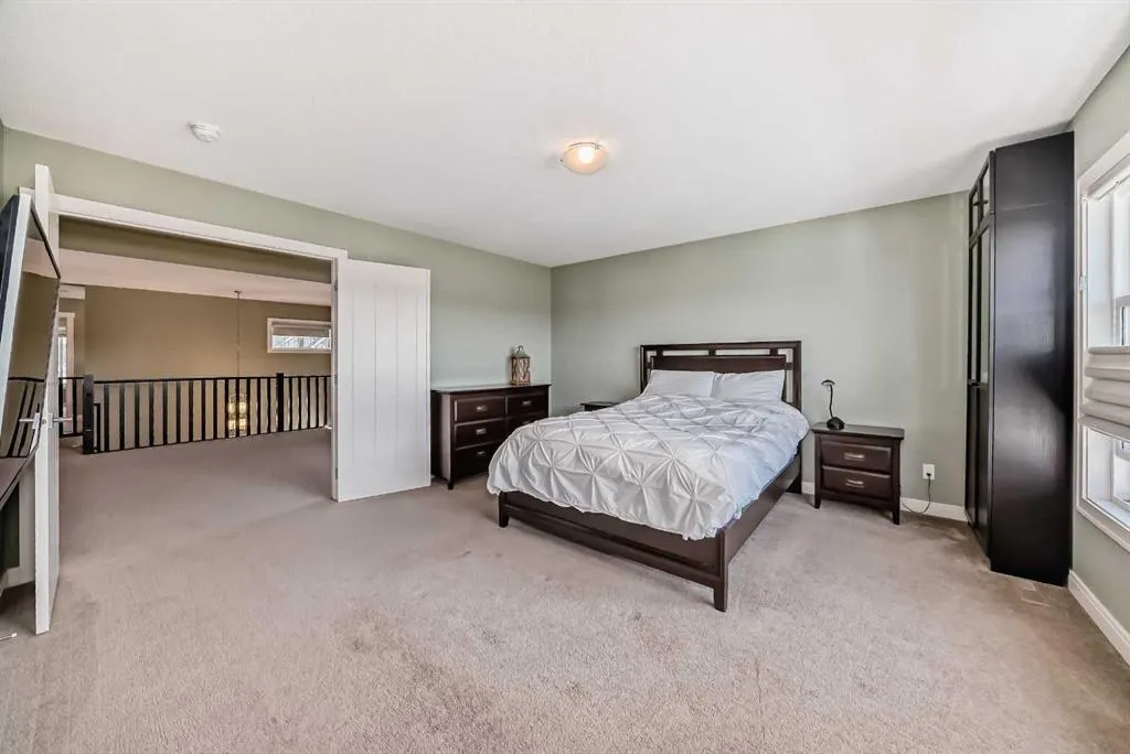 95 Cranbrook Hill SE