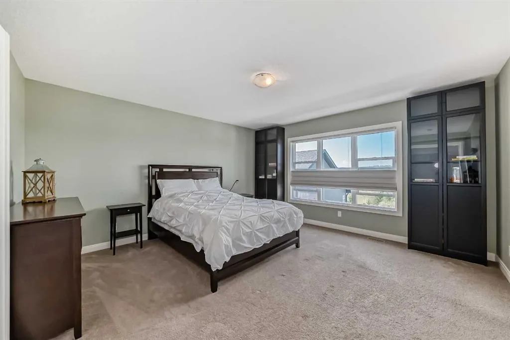 95 Cranbrook Hill SE