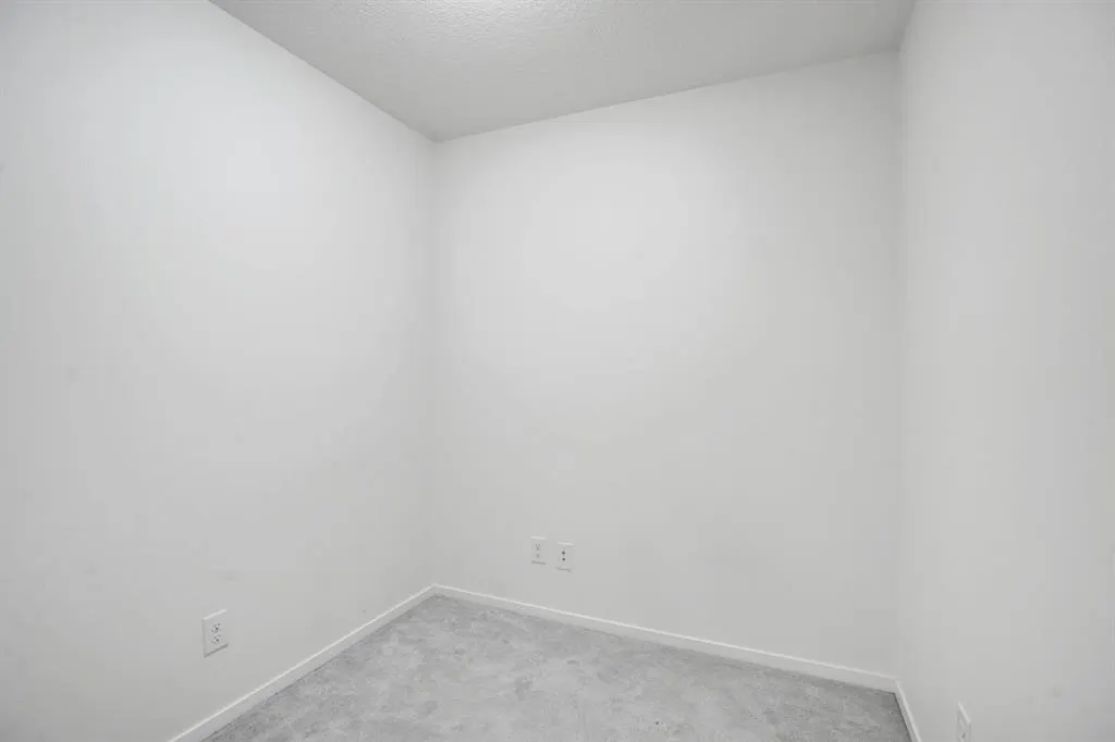 4641 128 Avenue NE, #2211
