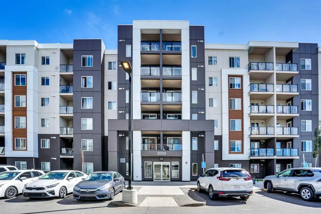 4641 128 Avenue NE, #2211