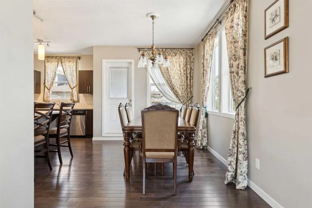 10 AUBURN BAY Avenue SE, #614