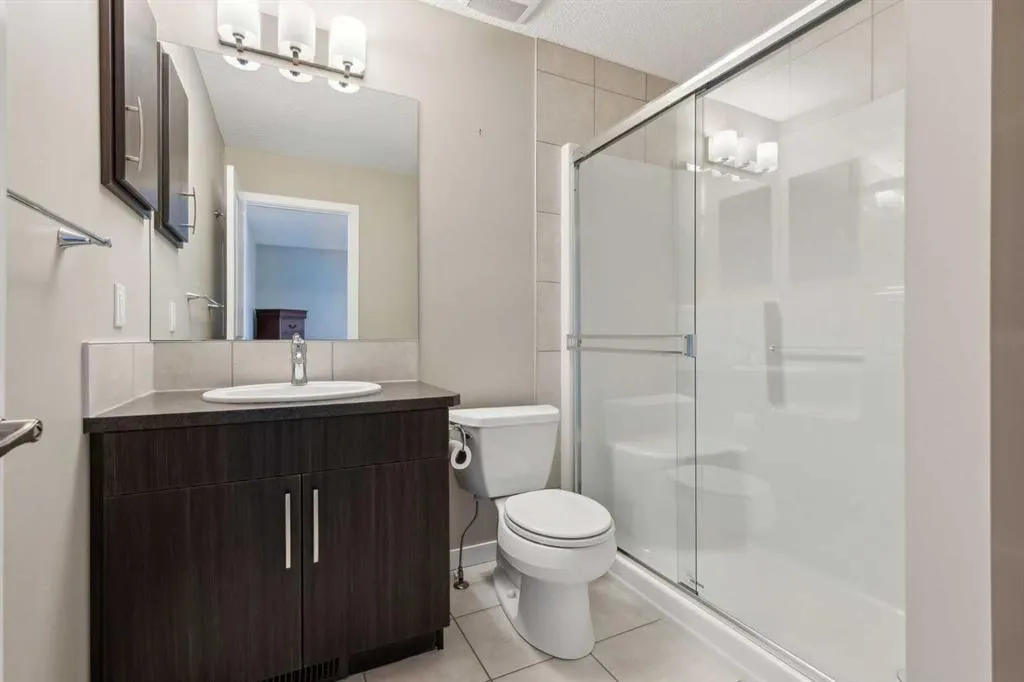 10 AUBURN BAY Avenue SE, #614