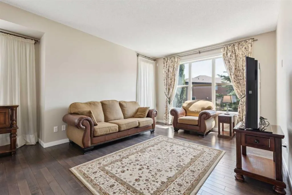 10 AUBURN BAY Avenue SE, #614