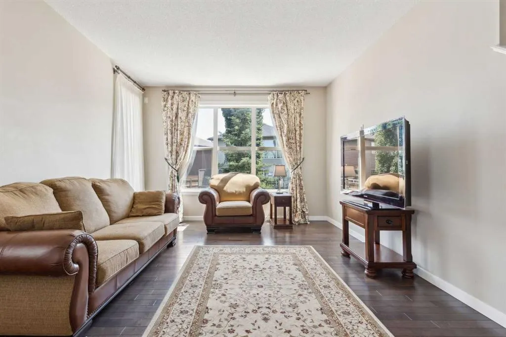 10 AUBURN BAY Avenue SE, #614