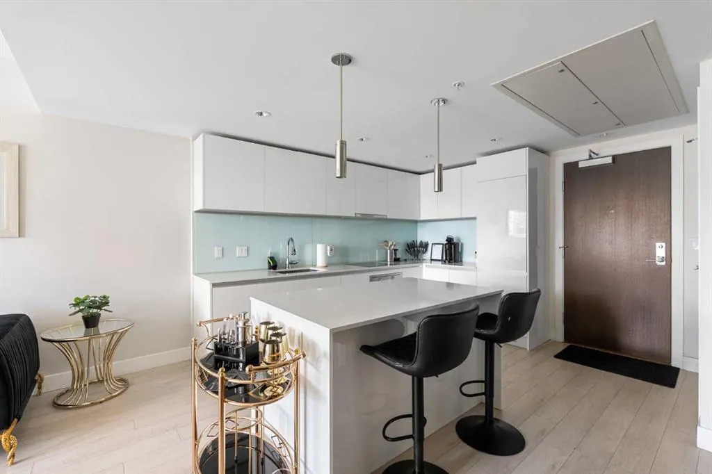 1188 3 Street SE, #808